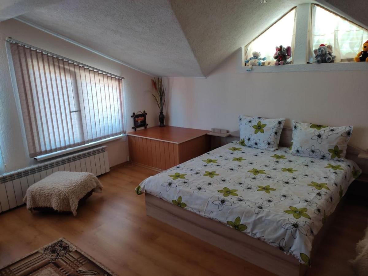 Къща За Гости Орфей Smolyan Extérieur photo