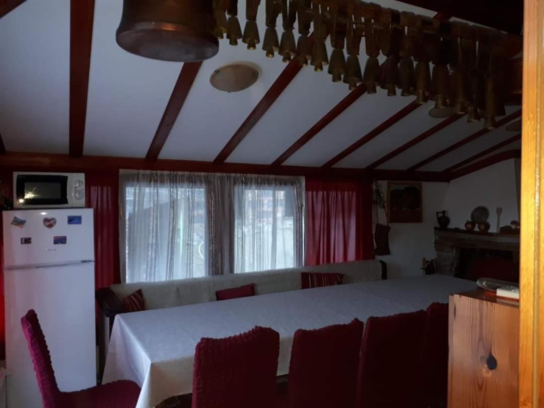 Къща За Гости Орфей Smolyan Extérieur photo