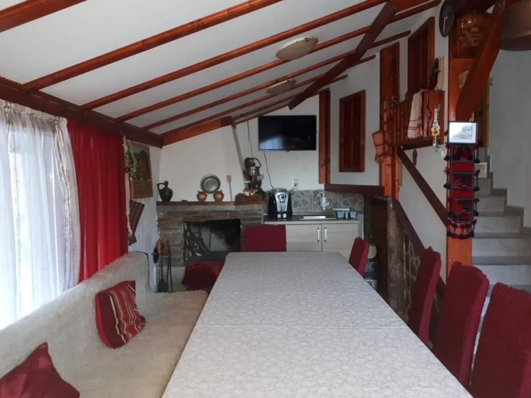 Къща За Гости Орфей Smolyan Extérieur photo